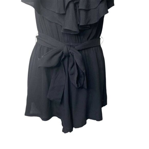 Privacy Please | NWT Rachel Ruffle V Neck Romper in Black Size S - Picture 6 of 11